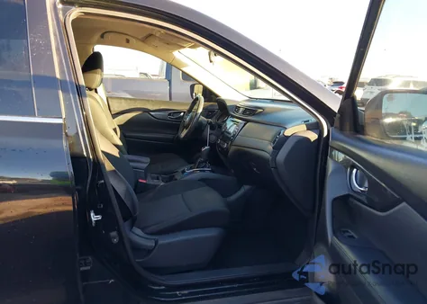 2017 Nissan Rogue Sv z USA, uszkodzony, nr VIN KNMAT2MT5HP589755